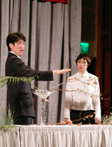 李岱錦老師協助表演